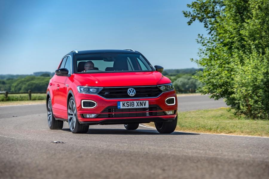  Volkswagen T-Roc R-Line 2017 года  (UK) (фото 24 из 33)